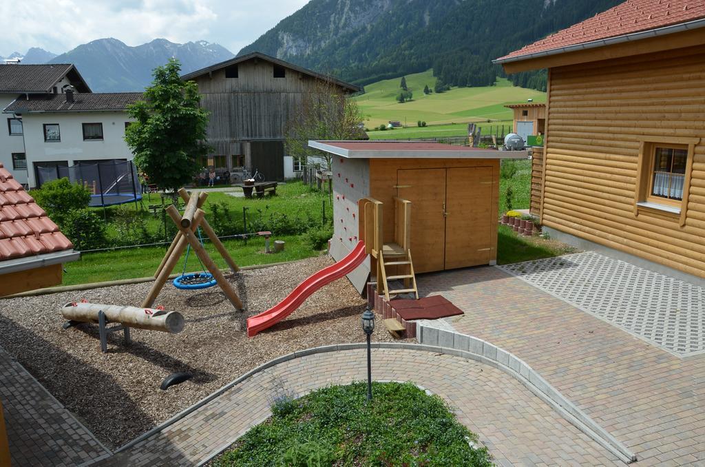 Feriendorf Am Hahnenkamm Reutte Zewnętrze zdjęcie