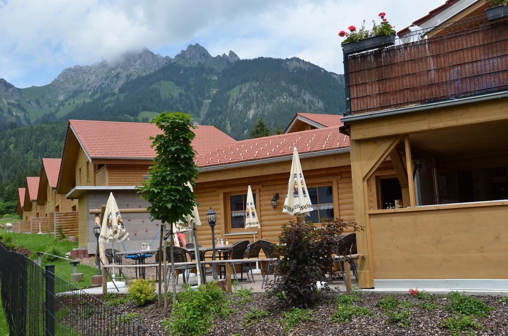 Feriendorf Am Hahnenkamm Reutte Zewnętrze zdjęcie